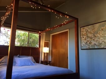 Beautiful Palo Alto unit w/large office 2