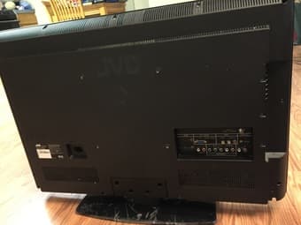 JVC JLC32BC3000 32" Class BlackCrystal 3000 Series LCD HDTV 2