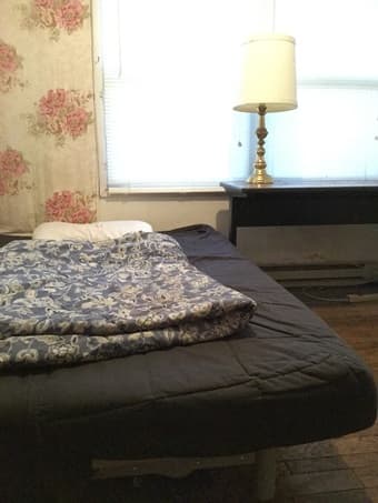 Palo Alto house中的房间出租，$750每月全包，可立即入住 1