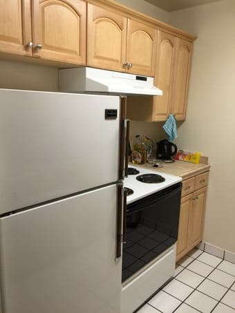 Palo Alto Grant Ave 1B1B 中的卧室短租 2