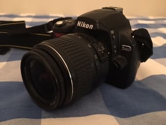 Nikon D40 6.1MP SLR Camera Kit with 18-55mm and 55-200mm Lenses 1