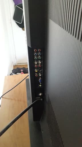 42" TV 3