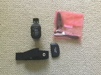 Polar V800 GPS Sports watch, black, with Heart Rate Monitor 1