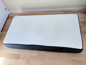 Casper Mattress (twin) 3