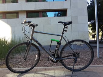 SELLING ROAD/CITY BIKE 2
