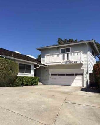 Beautiful house with young professionals in Belmont! 1