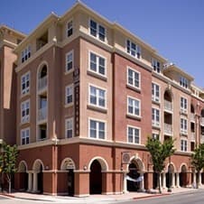 1BR/BA in a 2BR apartment near Caltrain station in Redwood City $1500 1