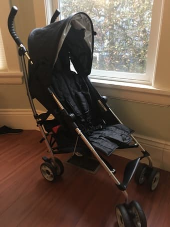 Children's stuff for sale: car seat, stroller, bathtub, etc. 2