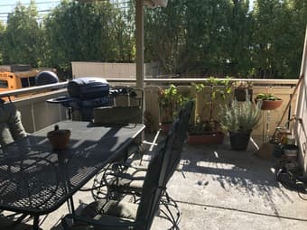 Spacious 2bd/2ba short term lease in GREAT MV location - unfurnished 2