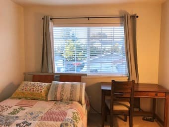 Room for rent in spacious apartment near Santa Clara University 1
