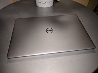 2016 Dell XPS 13 9350 i5 8GB 1080p 128GB 2
