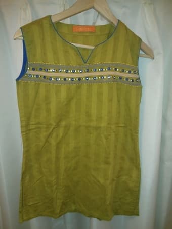 Women Tops 3