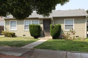 Spacious Private Room With Young Professionals in Sunnyvale 1