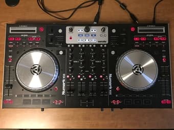 Numark NS6 Digital DJ Controller, Mint Condition 1
