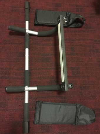 Workout Bar with straps 2
