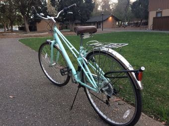 Beautifull Women's Bike for Sale - $110 with leather seat 2
