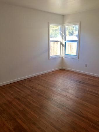 Large (200 SF) Bedroom in 3-Bdrm Shared House in Menlo Park :o) 2