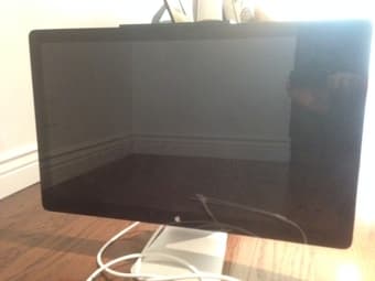 Thunderbolt Display - Like New 1