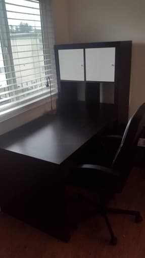 Desk+Chair+Lamp 1
