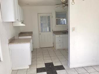 Converted Bedroom with Loft & Private Bathroom in Sunny House Share :) 3