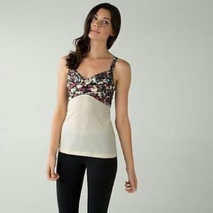 Lululemon Wrap It Up Butterfly Yoga Tank, Size 8 Brand New (with tags) 3