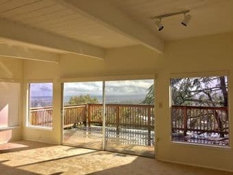 Look for roommate to share a beautiful house.16 min drive to Stanford! 1