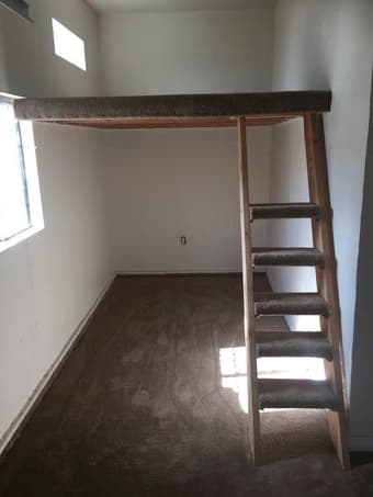 Loft Bedroom w/ Great Space & Private Bathroom in Belle Haven 2
