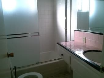 Available now, BR and Private bath, 15 min Stanford, by Apple campus 3