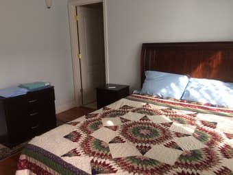 $1250/250 sq. feet (1br, 1ba, walkin closet) in Palo Alto (April. 1st) 2