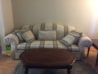 3 pieces Sofa With 4 tables 3