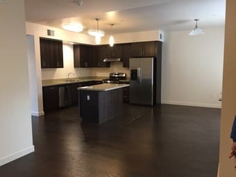2 Bed/2 Ba in New(2014) bldg in Millbrae. 3 mins walk to Caltrain/BART 2