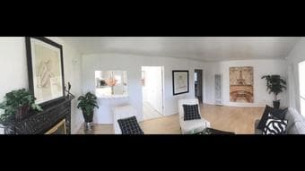 Great Starter Bedroom in Large Shared House Near Campus & Facebook HQ 1