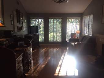 A room in a beautiful townhouse on Sand Hill Road available March 18th 3