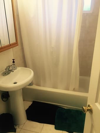 Private room 15-20 min bike ride from Stanford 1