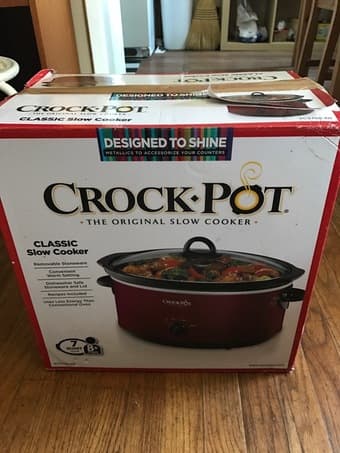 Moving Sale- Crock slow cooker 1