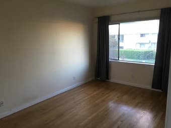 LARGE ROOM IN AMAZING MENLO PARK TOWNHOUSE - CLOSE TO STANFORD! 1