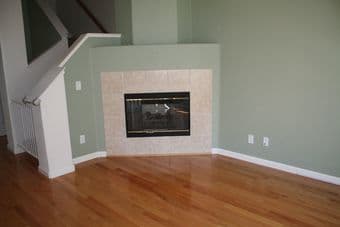 3BR/3BA w/ 2 car garage Townhouse in Ryland Towne Court (mountain view 3