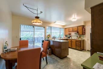 Join our community and house. 10 min biking to Apple! 3