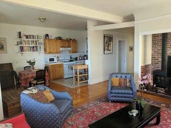 Large room in sun-filled 2 bdrm, split bath apt in Potrero Hill, SF 3