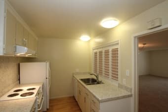 Menlo Park 3 BD/2 BA Condo for rent 2