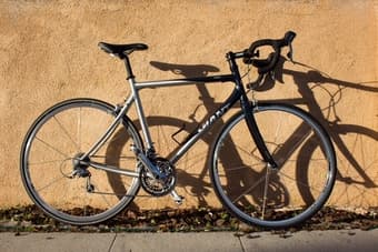 30 Speed Giant OCR-1 Alumnium Road Bike 2