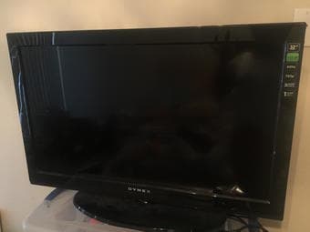 32" Flat Screen TV for Sale 1