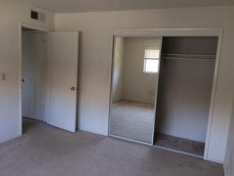 Looking for roommate: Downtown Palo Alto 2BR/1BA 2