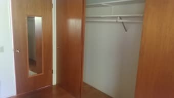 Furnished bedroom in Menlo Park available April 12-May 6 2