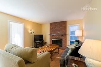 5 BR / 2.5 BA beautiful home in Mountain View 1