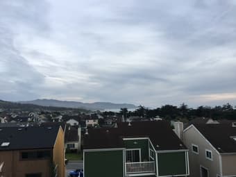 1 bedroom with deck at ocean view house for rent 2