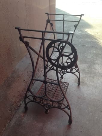 Vintage Singer Stand - Great for Table Base! 2