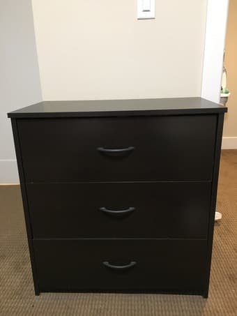 3 drawer dresser 2