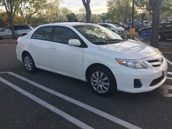 2012 Toyota Corolla LE OBO 3