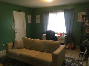 Berkeley, Room in 2 Bedroom Apt, right near BART and close to campus 2